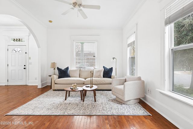 1855 MARKET Street N, Jacksonville, FL 32206