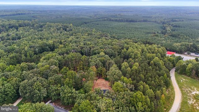 2803 AMY DR, Bumpass, VA 23024