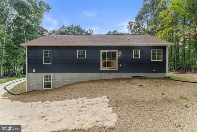2803 AMY DR, Bumpass, VA 23024