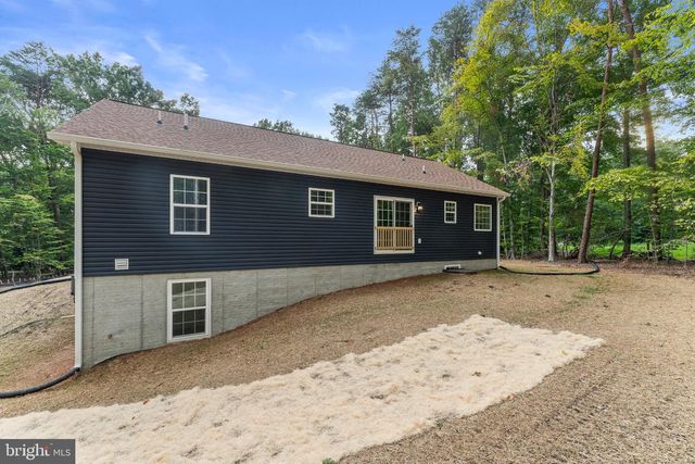 2803 AMY DR, Bumpass, VA 23024
