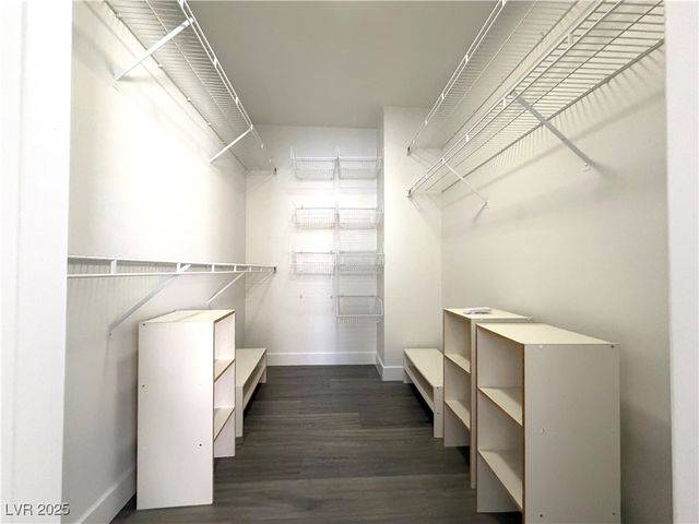 9449 Amber Valley Lane, Las Vegas, NV 89134