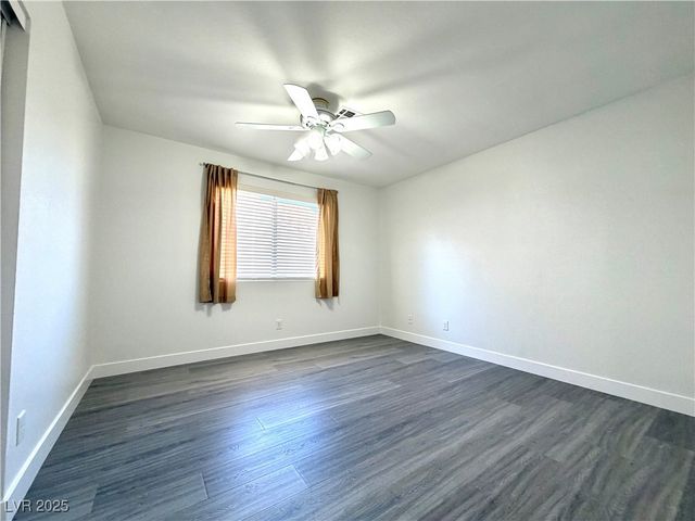 9449 Amber Valley Lane, Las Vegas, NV 89134