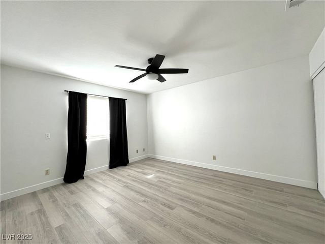 9449 Amber Valley Lane, Las Vegas, NV 89134