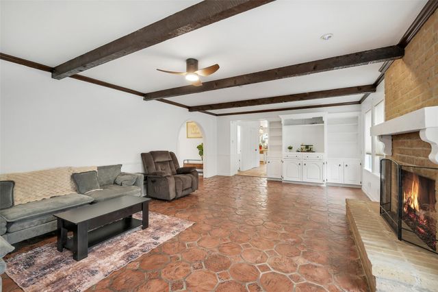 10718 Brentway Drive, Houston, TX 77070