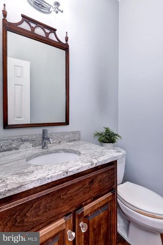 114 GREENWAY CIR, Williamsburg, VA 23188