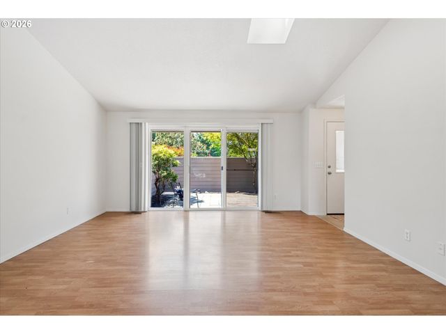 17618 Sw WOODBERRY Ct, Beaverton, OR 97007