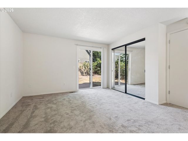 17618 Sw WOODBERRY Ct, Beaverton, OR 97007