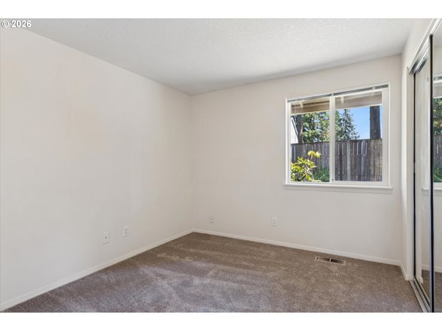 17618 Sw WOODBERRY Ct, Beaverton, OR 97007
