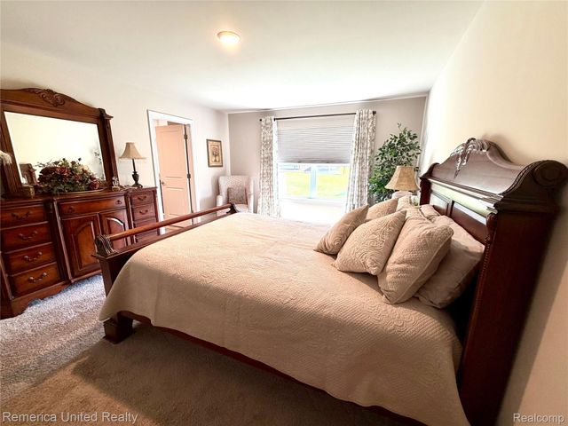 952 Preserve Lane, White Lake Charter Township, MI 48386