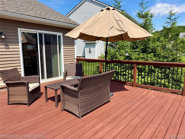 952 Preserve Lane, White Lake Charter Township, MI 48386