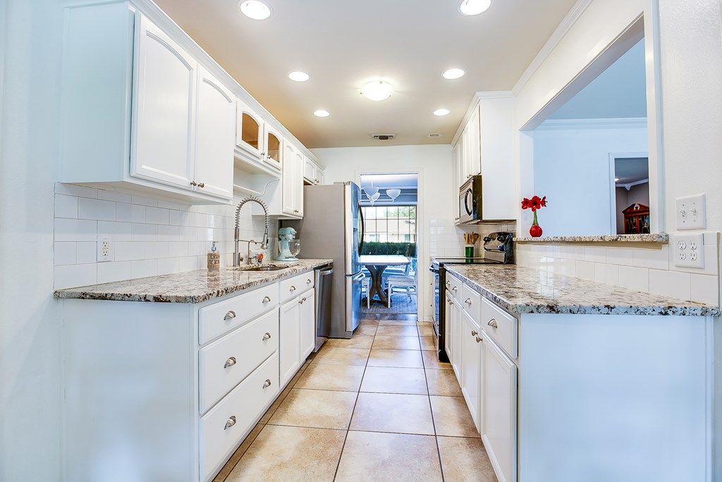 Image 17 of property listing at 3005 Briargrove Lane, San Angelo, TX 76904