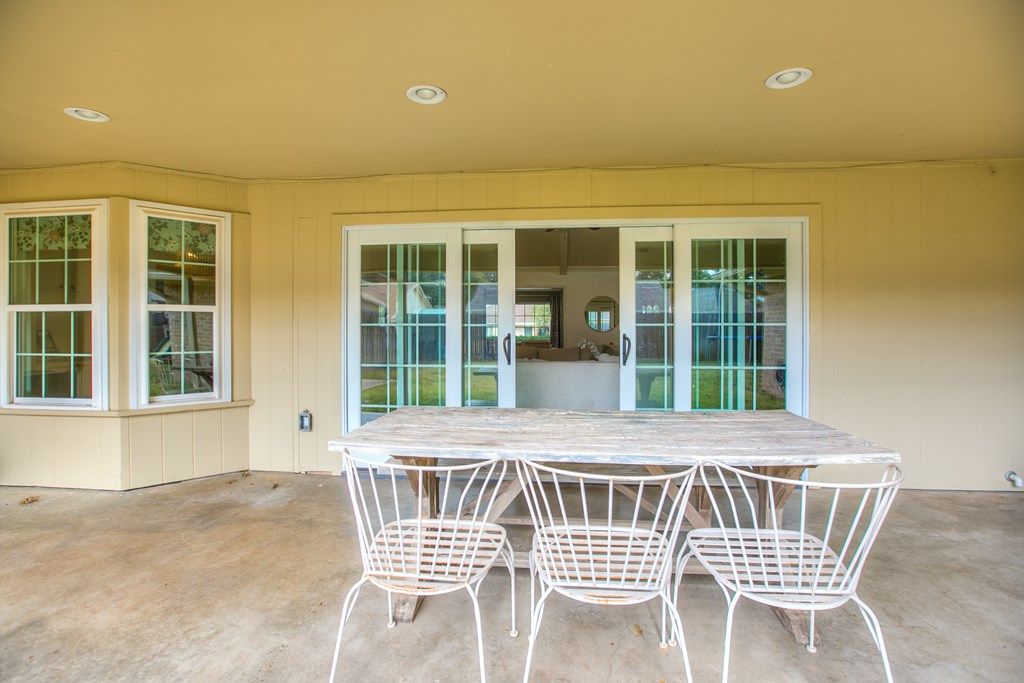 Image 41 of property listing at 3005 Briargrove Lane, San Angelo, TX 76904