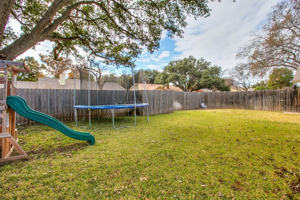 Image 46 of property listing at 3005 Briargrove Lane, San Angelo, TX 76904