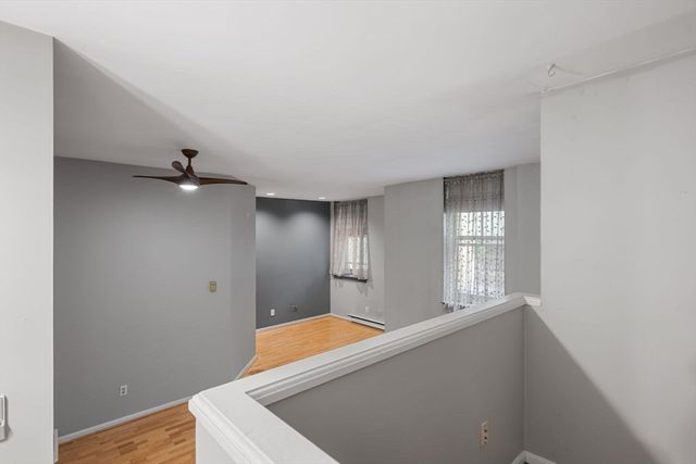 350 W 4th St 103, Boston, MA 02127