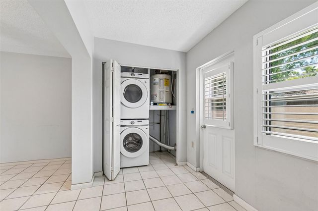 2131 RIDGE ROAD S 99, Largo, FL 33778