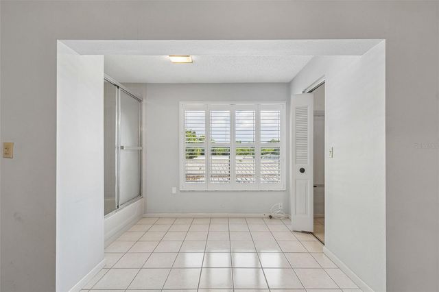 2131 RIDGE ROAD S 99, Largo, FL 33778