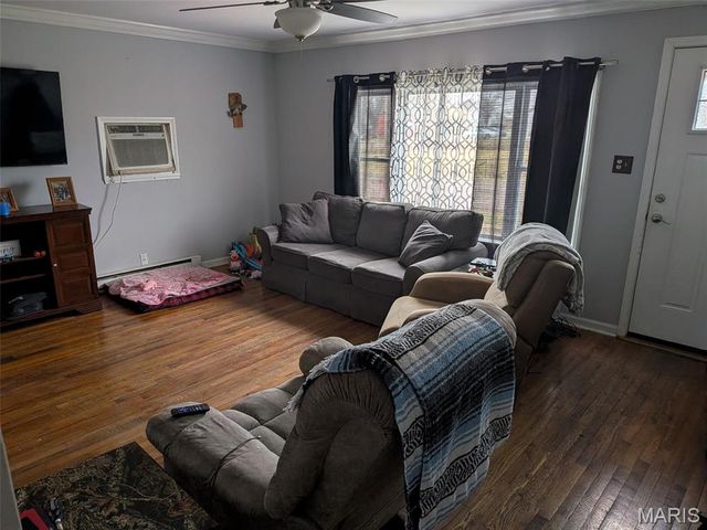 812 Raymond Street, Sullivan, MO 63080