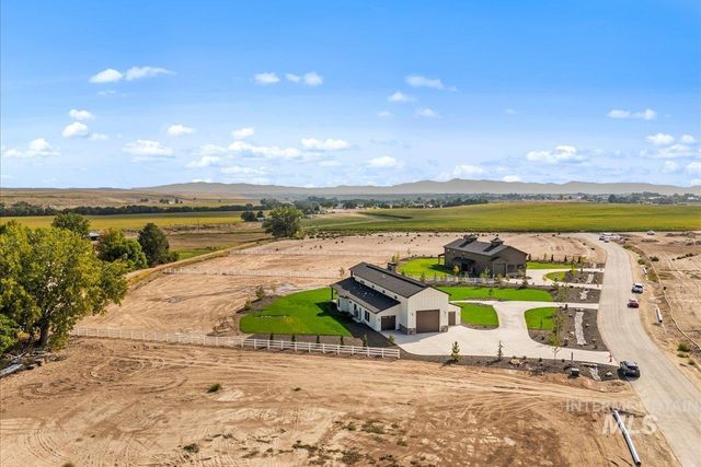 8900 Kemp, Middleton, ID 83644