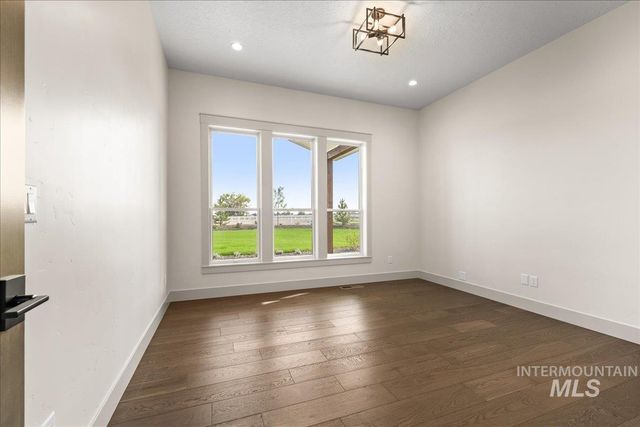 8900 Kemp, Middleton, ID 83644