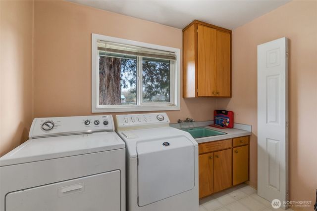 602 SW 19th Street, Chehalis, WA 98532