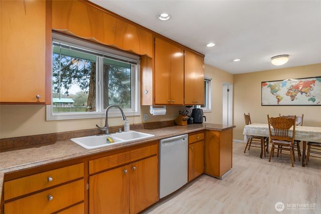 602 SW 19th Street, Chehalis, WA 98532