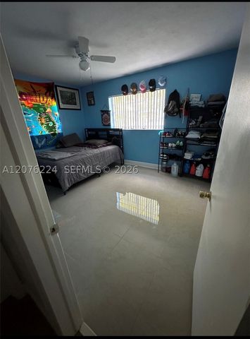607 NW 42nd St, Oakland Park, FL 33309