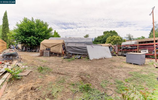 457 Gilda Ave, Martinez, CA 94553