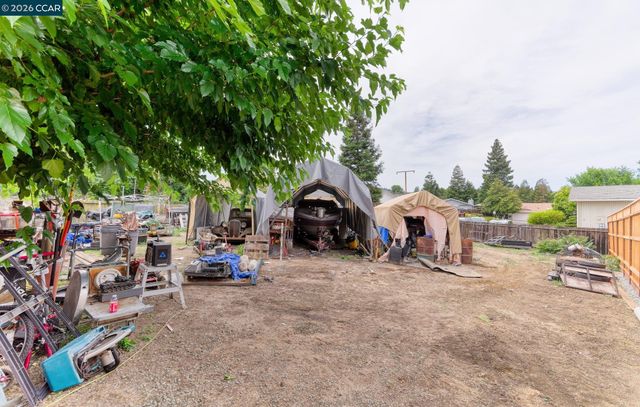 457 Gilda Ave, Martinez, CA 94553