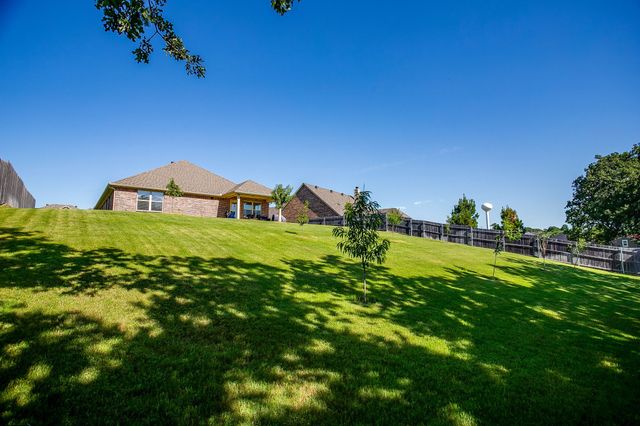 3113 Arbor View Drive, Burleson, TX 76028