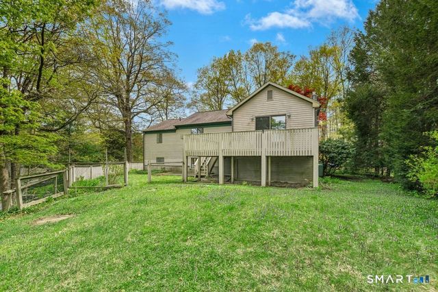 9 Sylvan Drive, Ridgefield, CT 06877