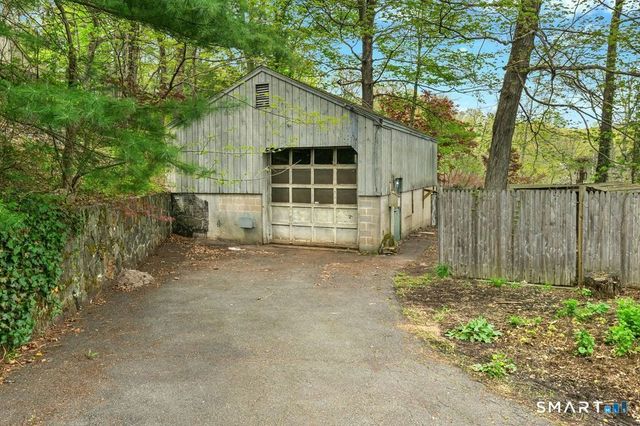9 Sylvan Drive, Ridgefield, CT 06877