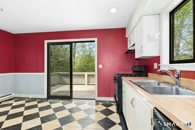 9 Sylvan Drive, Ridgefield, CT 06877