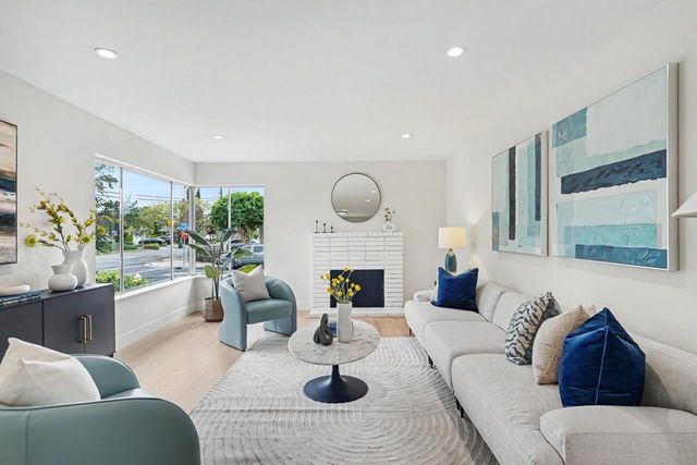 20025 Cedar Tree Lane, Cupertino, CA 95014