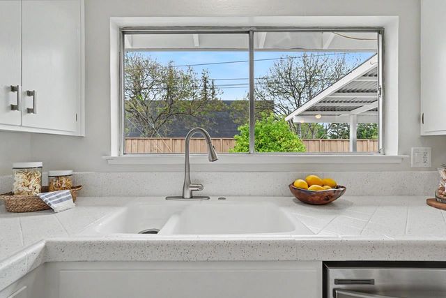 20025 Cedar Tree Lane, Cupertino, CA 95014