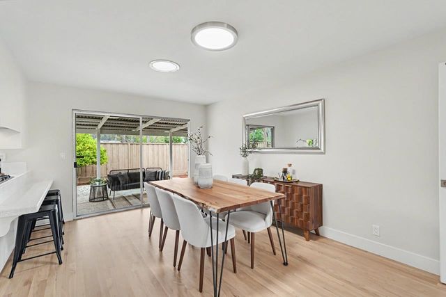 20025 Cedar Tree Lane, Cupertino, CA 95014