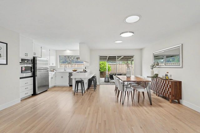 20025 Cedar Tree Lane, Cupertino, CA 95014