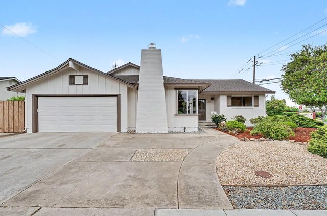 20025 Cedar Tree Lane, Cupertino, CA 95014