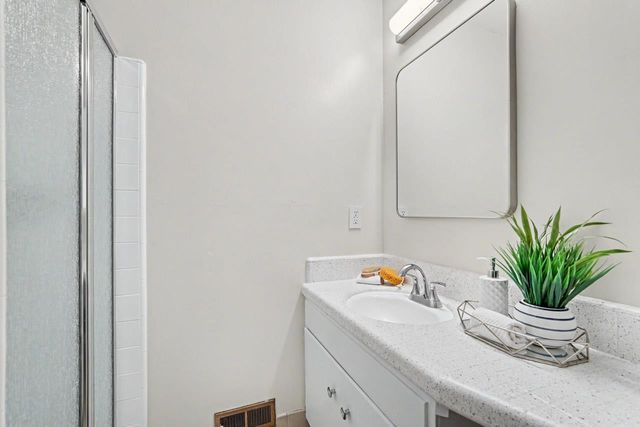 20025 Cedar Tree Lane, Cupertino, CA 95014