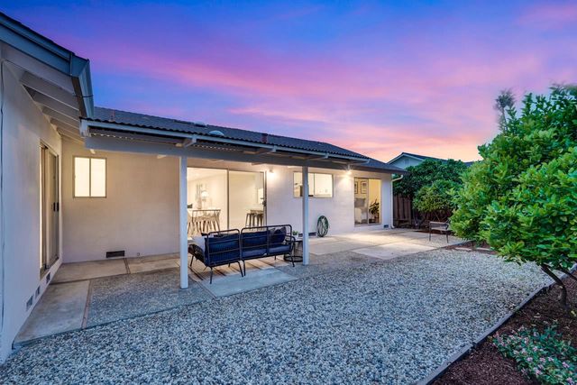 20025 Cedar Tree Lane, Cupertino, CA 95014