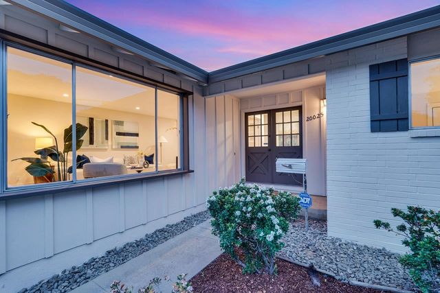 20025 Cedar Tree Lane, Cupertino, CA 95014