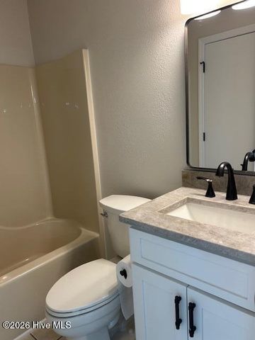 1118 Hidden Way SW, Calabash, NC 28467