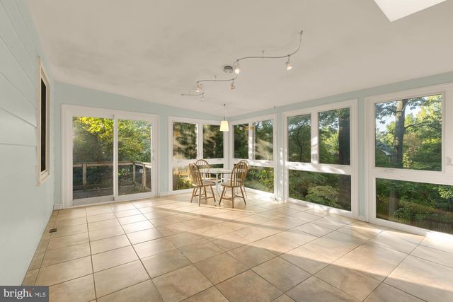4323 WOODBERRY ST, University Park, MD 20782