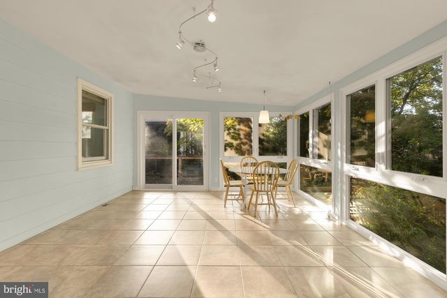 4323 WOODBERRY ST, University Park, MD 20782