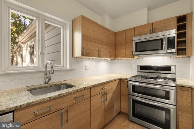 4323 WOODBERRY ST, University Park, MD 20782