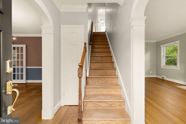 4323 WOODBERRY ST, University Park, MD 20782