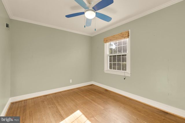 4323 WOODBERRY ST, University Park, MD 20782