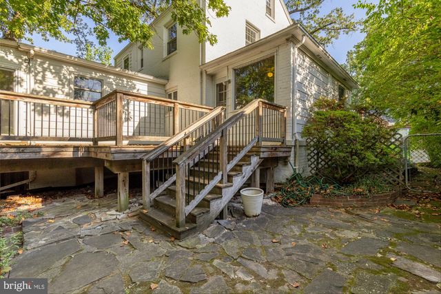 4323 WOODBERRY ST, University Park, MD 20782