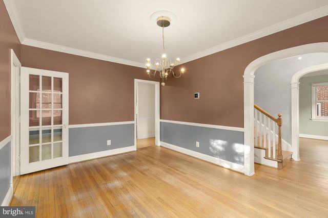 4323 WOODBERRY ST, University Park, MD 20782