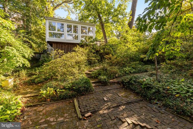 4323 WOODBERRY ST, University Park, MD 20782