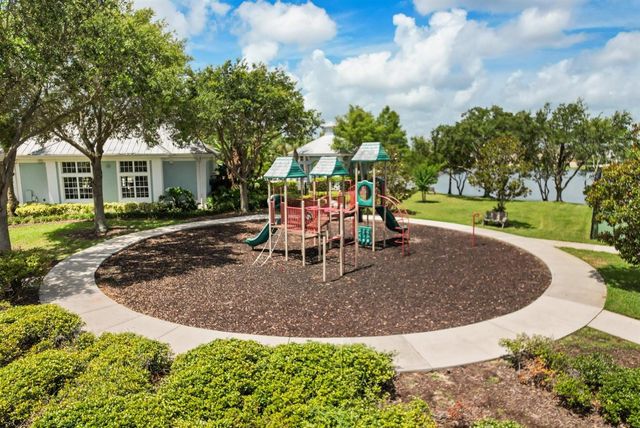 291 BLUE CYPRESS DRIVE, Groveland, FL 34736